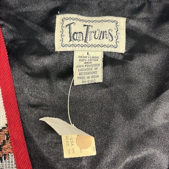 TanTrums Vintage Black Button Up Snowman Tree Snowflake Vest- Large - Picture 14 of 16